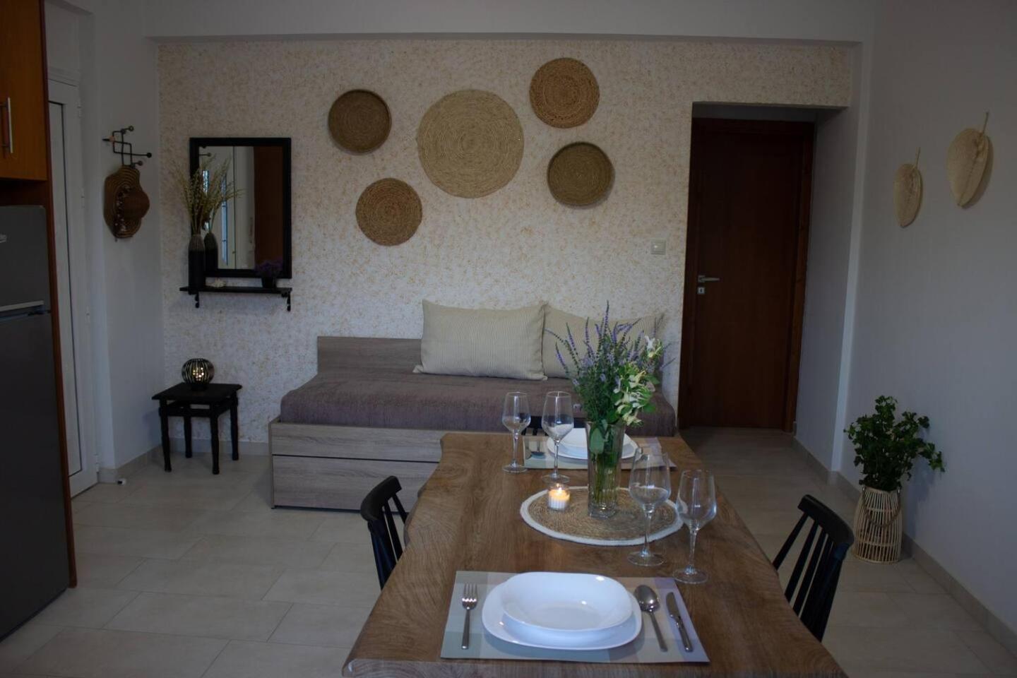 Maistro Suites With Pool, Matala Exterior foto