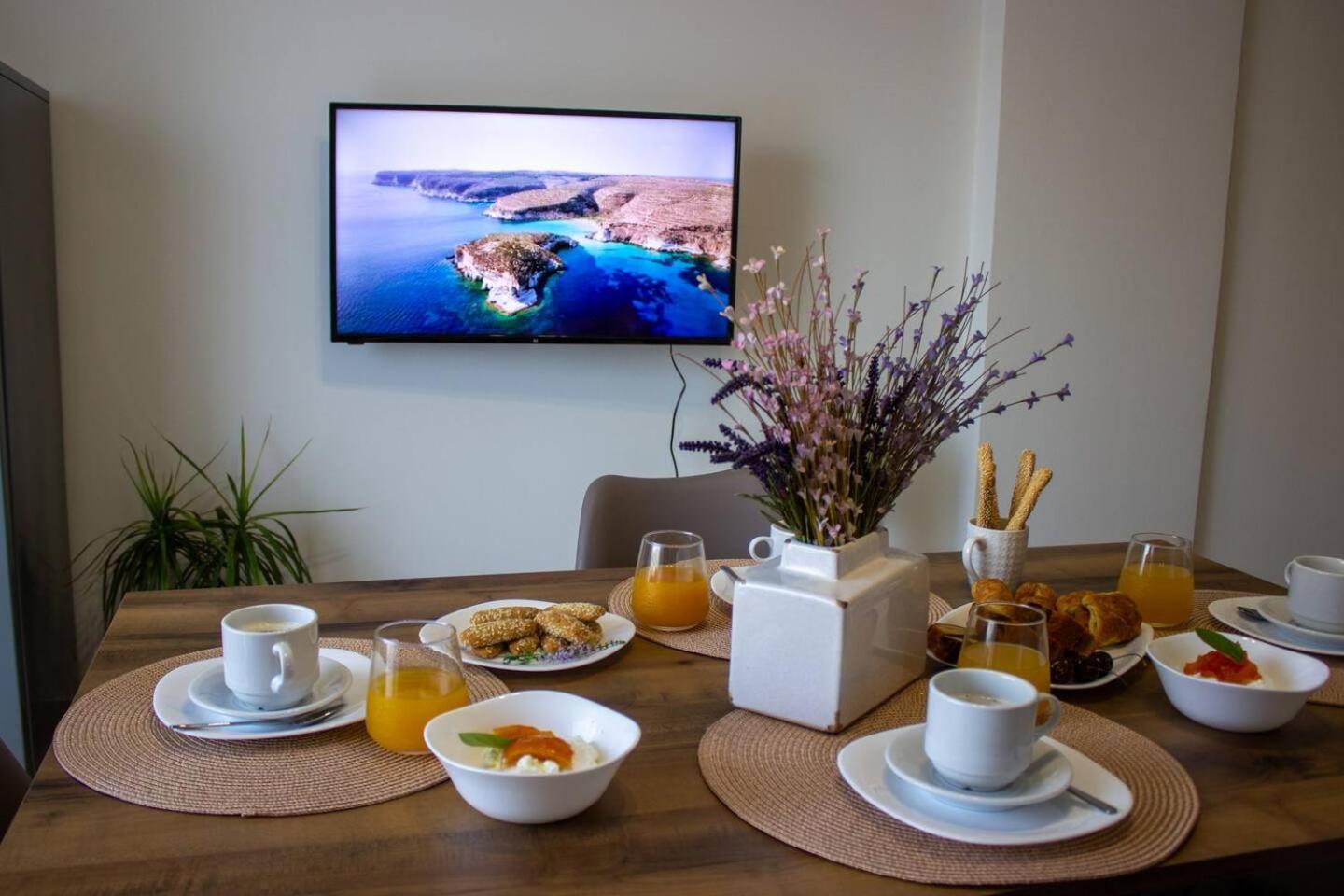Maistro Suites With Pool, Matala Exterior foto